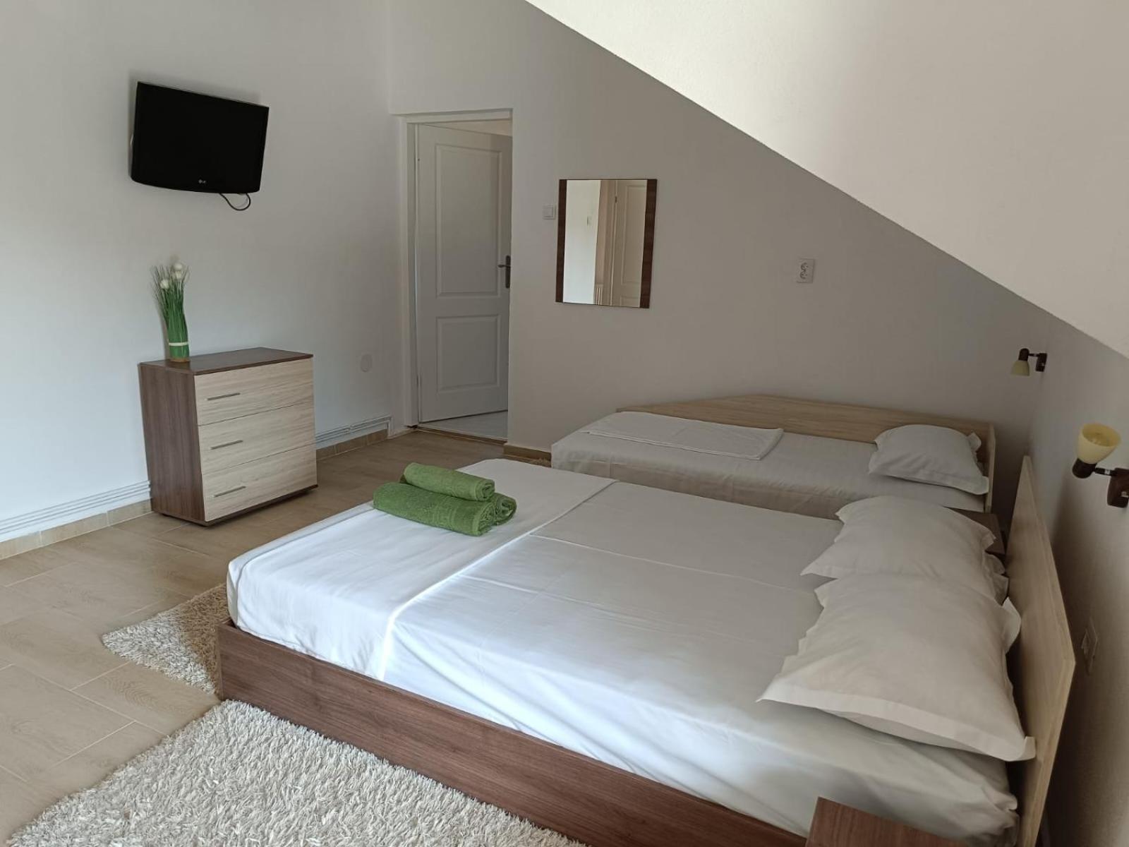 Casa Colt De Rai Apartment Ogradena Bagian luar foto